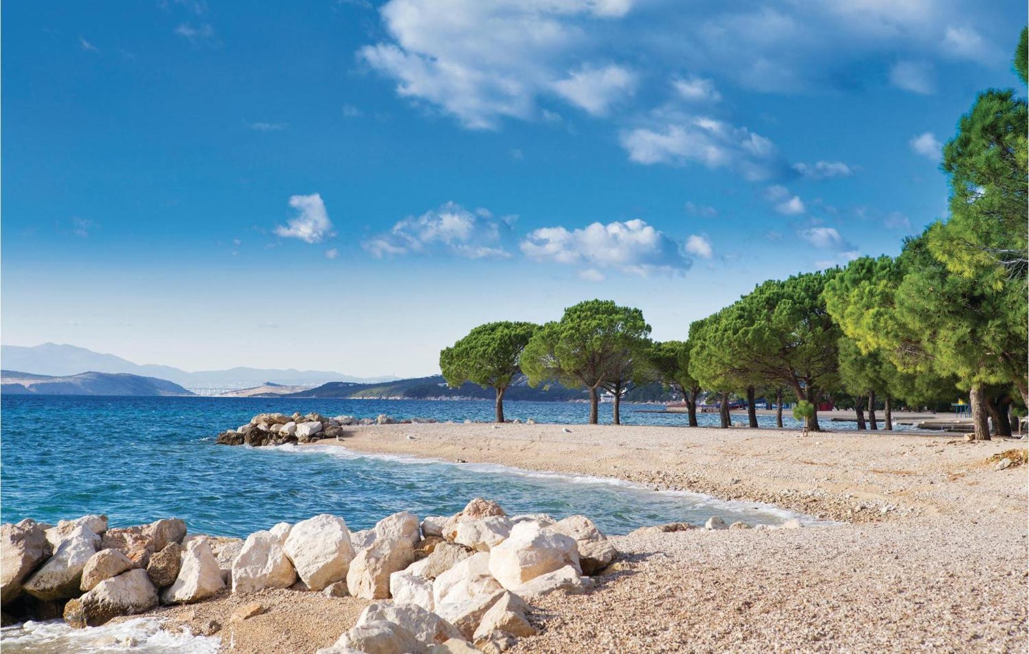 Gorgeous Apartment In Crikvenica With Kitchen 외부 사진